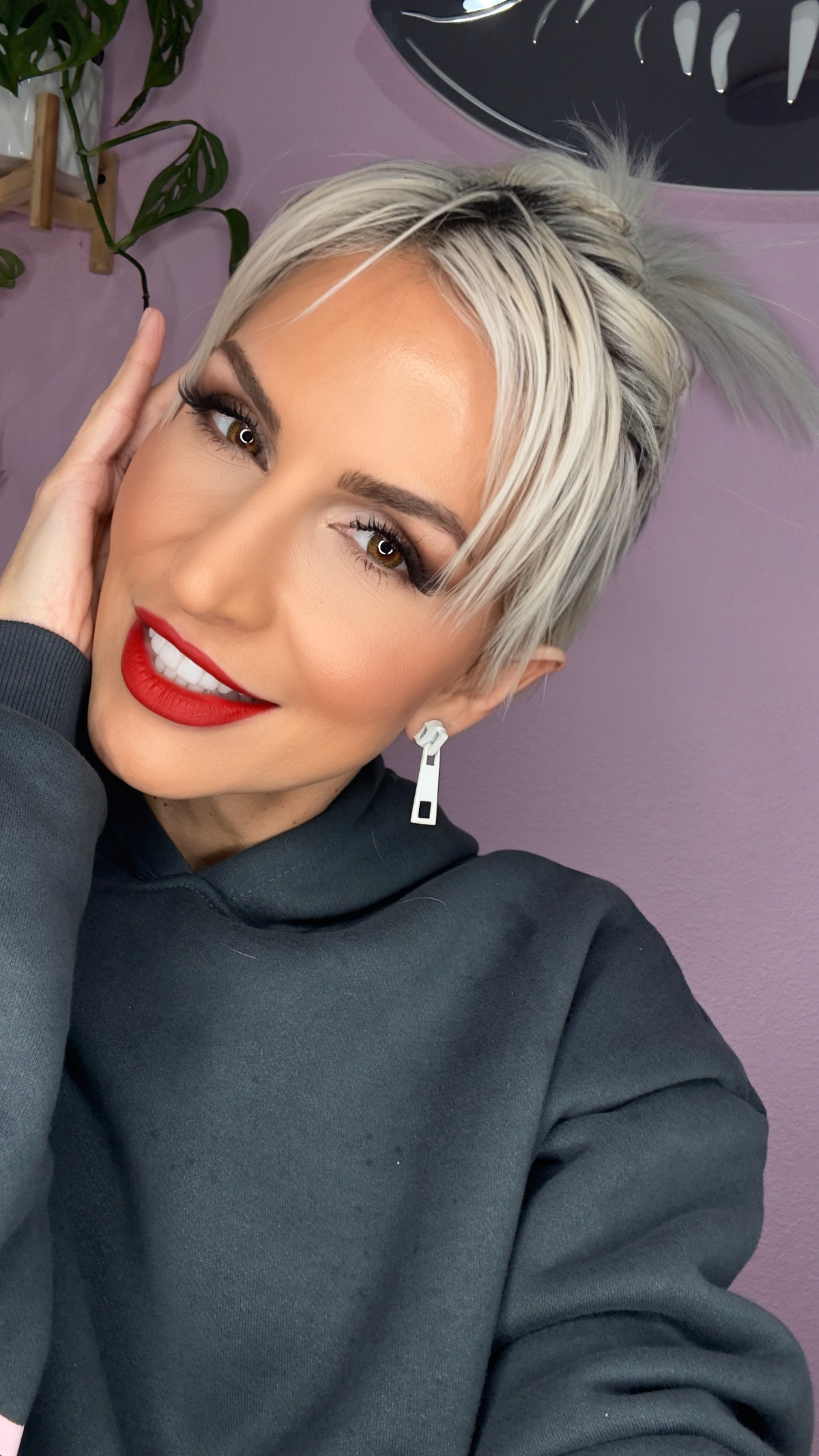 Eye-Catching Zipper Earrings – The Ultimate Compliment Magnet