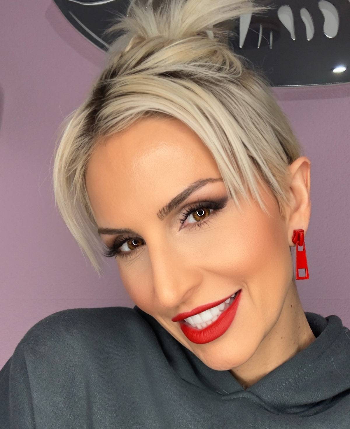 Zipper statement earrings by Alineh